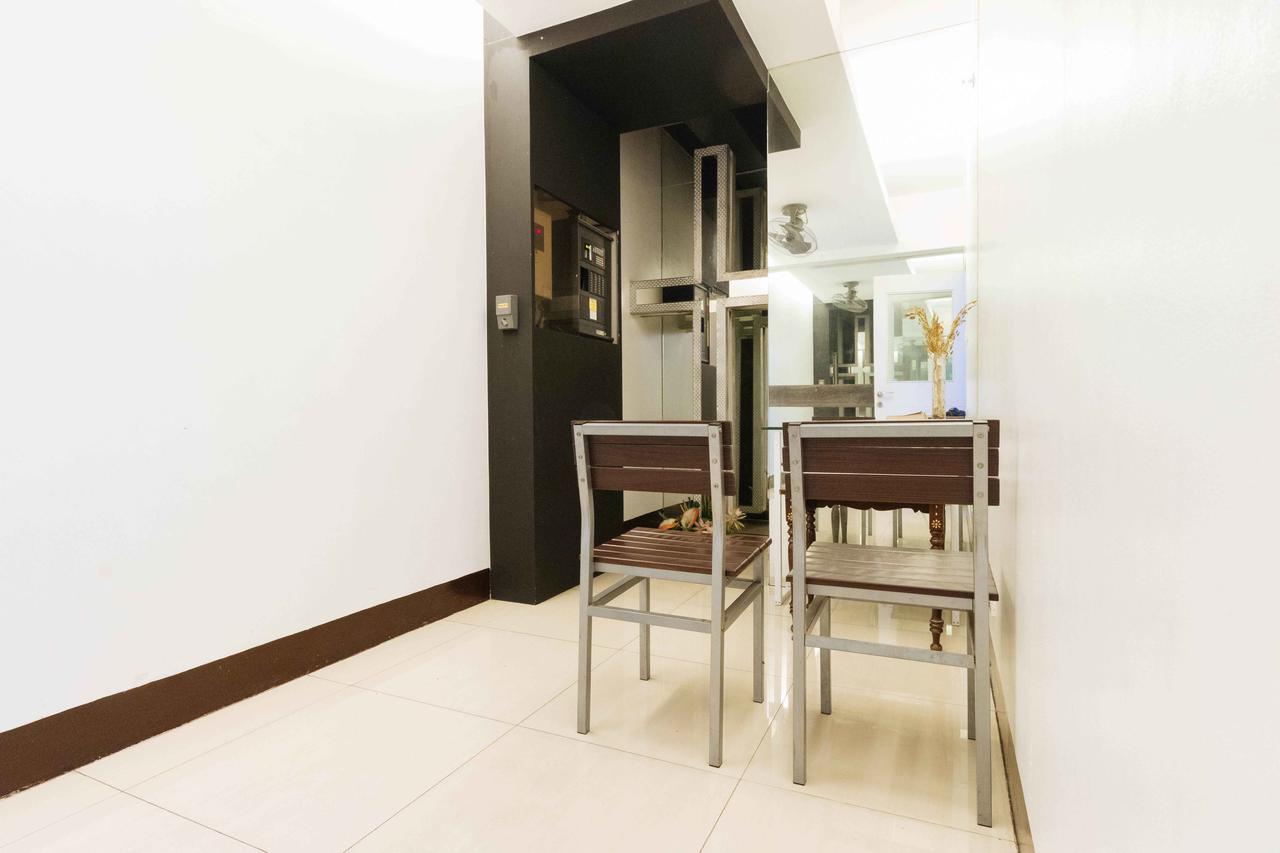 RedDoorz Plus @ Banawe Quezon City Weekly Stay Exterior foto